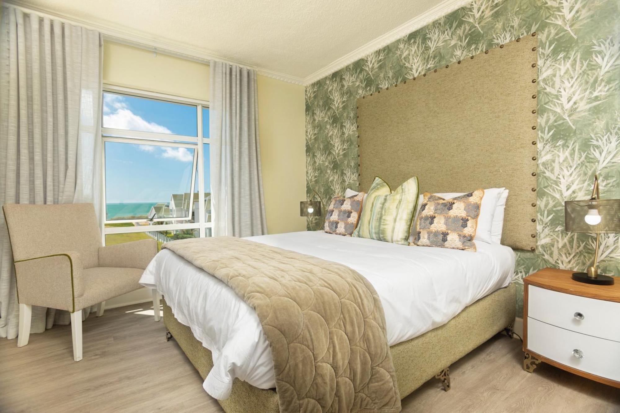 Dolphin Bay Boutique Hotel And Spa Port Elizabeth Exteriör bild